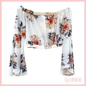SEEK Off Shoulder Cropped Blouse